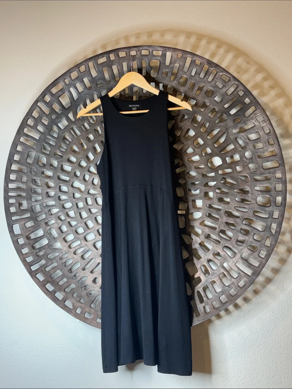 🖤 Athleta Black Sleeveless Midi Dress Medium Athleisure Stretch Travel Casual